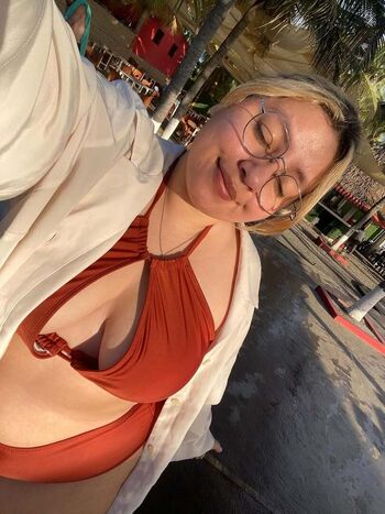 Full leaked Wandasv private onlyfans photo