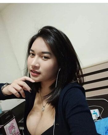 Warunee Thanyaphu