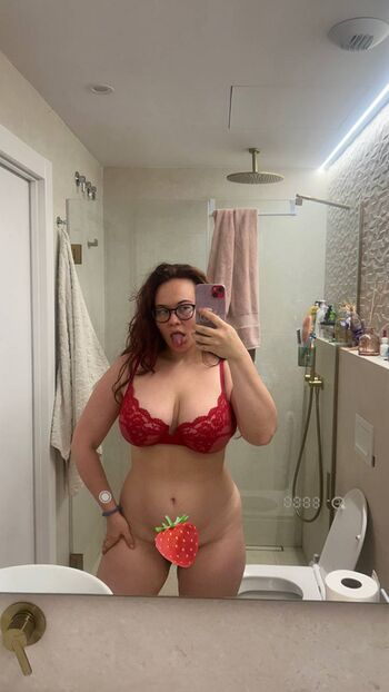 Full leaked Winivino private onlyfans photo