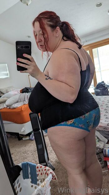 Full leaked Winkingdaisys private onlyfans photo