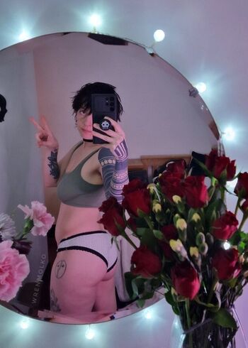 Full leaked Wrenmolko private onlyfans photo