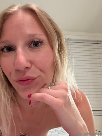 Full leaked Xsunidreamsso private onlyfans photo