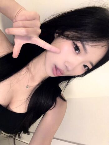 Full leaked Yena private onlyfans photo