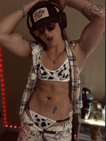 Full leaked Yodaddydeuce page private onlyfans photo