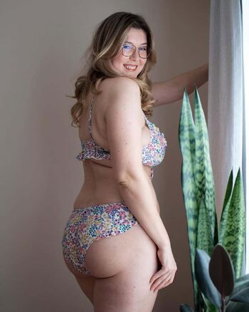 Full leaked Yogi bea private onlyfans photo