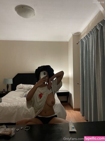 Full leaked Yourafrobitch private onlyfans photo