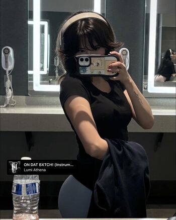 Full leaked Yukiifoxx private onlyfans photo