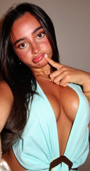 Full leaked Zarah mcadam private onlyfans photo