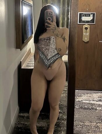 Full leaked Zeexaiko private onlyfans photo